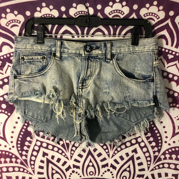 One Teaspoon Pants - One Teaspoon Jean Shorts